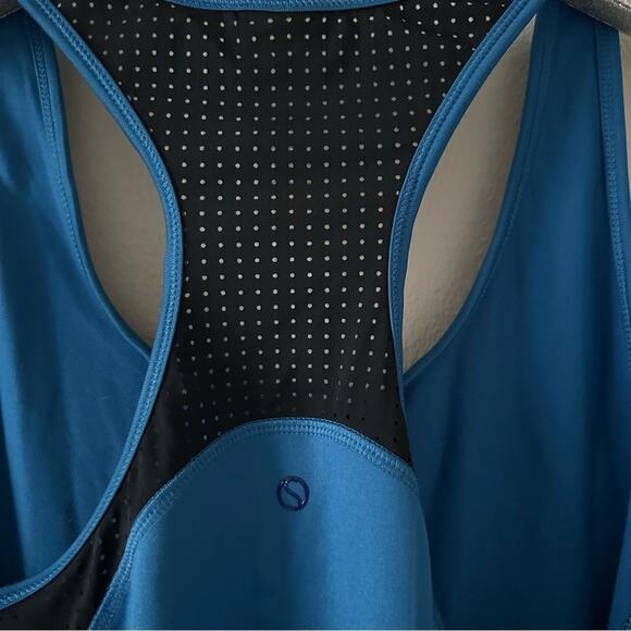 Shape Blue Racerback Tank Top - Picture 4 of 6